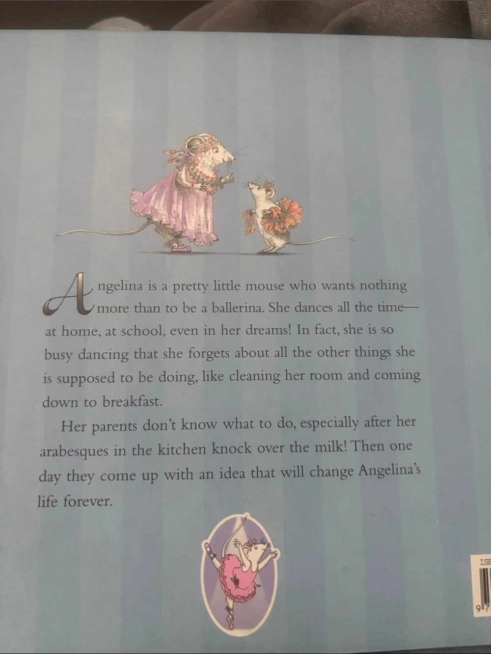 Angelina Ballerina written by Katharine Holabird and illustrated by Helen Craig